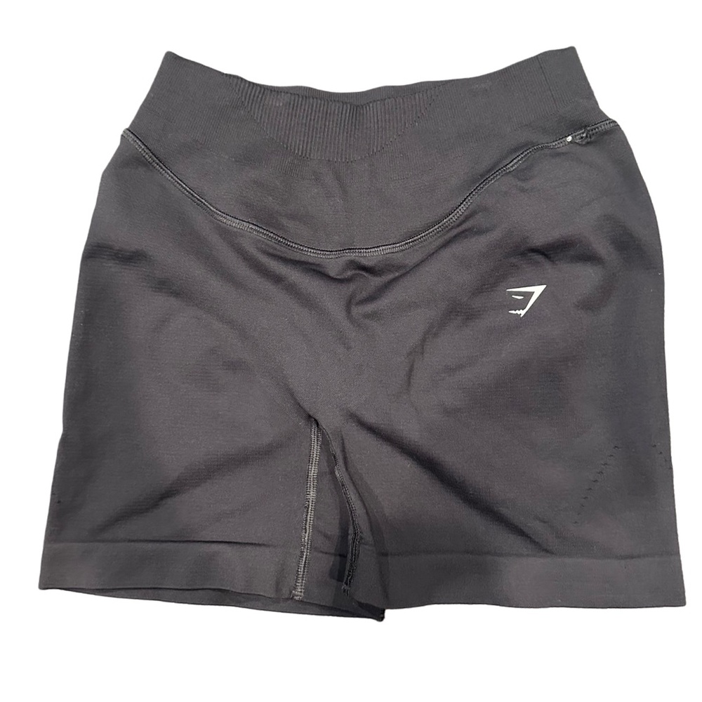 Gymshark Black Sweat Seamless Sculp Short